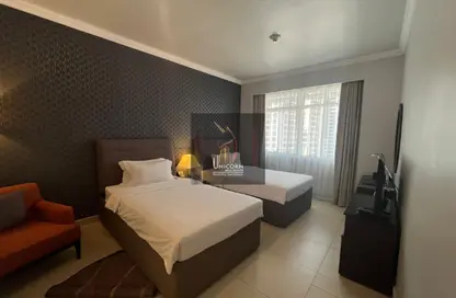 Hotel Apartments - 2 Bedrooms - 3 Bathrooms for rent in West Bay Tower - West Bay - West Bay - Doha