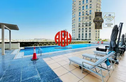 Apartment - 2 Bedrooms - 3 Bathrooms for rent in Floresta Gardens - Floresta Gardens - The Pearl Island - Doha