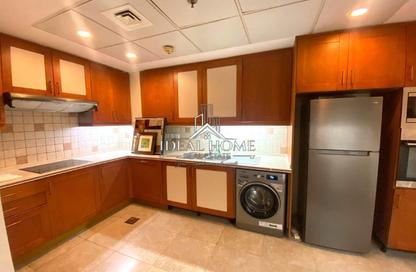 Apartment - 2 Bedrooms - 3 Bathrooms for rent in West Porto Drive - Porto Arabia - The Pearl Island - Doha