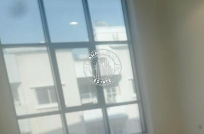 Apartment - 3 Bedrooms - 2 Bathrooms for rent in Fereej Bin Mahmoud - Doha