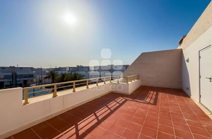 Villa - 4 Bedrooms - 5 Bathrooms for rent in Al Dana st - Muraikh - AlMuraikh - Doha