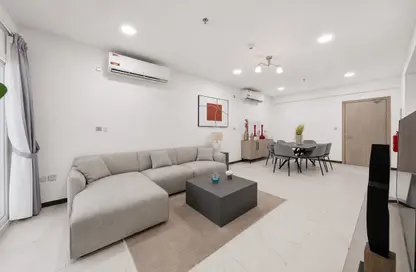 Apartment - 3 Bedrooms - 2 Bathrooms for rent in Al Sadd Road - Al Sadd - Doha