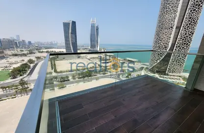 Apartment - 2 Bedrooms - 4 Bathrooms for rent in Lusail Marina Heights - Marina District - Lusail