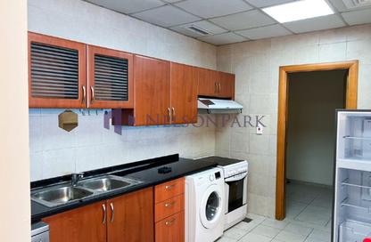 Apartment - 2 Bedrooms - 4 Bathrooms for sale in Zig Zag Tower B - Zig Zag Towers - West Bay - Doha