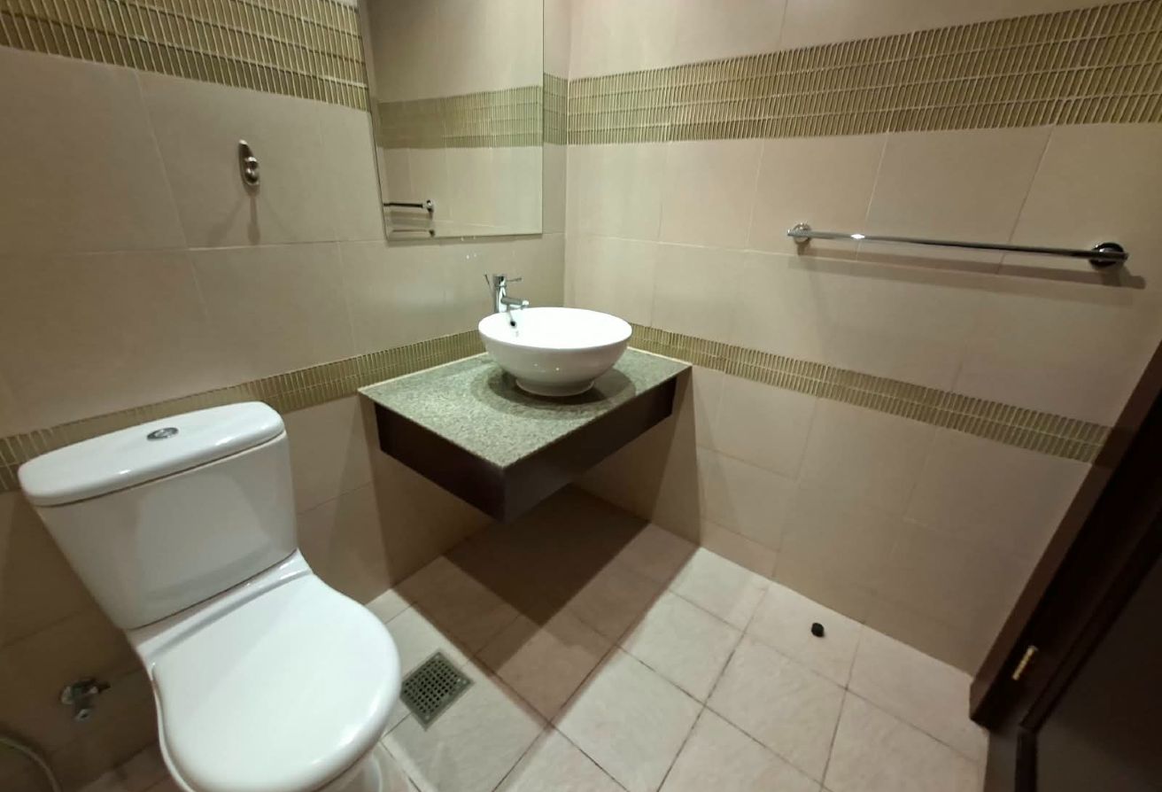 1 BHK Fully Furnished | Porto Arabia | QAR 7,999 thumbnail 15