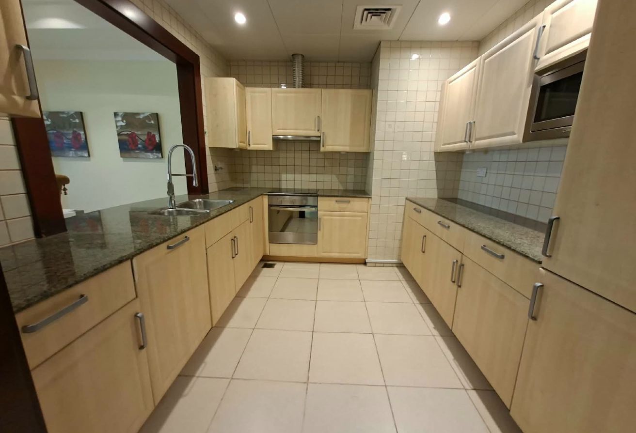 1 BHK Fully Furnished | Porto Arabia | QAR 7,999 thumbnail 9