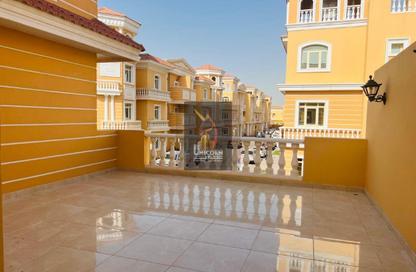 Compound - 4 Bedrooms - 5 Bathrooms for rent in Bu Hamour Street - Abu Hamour - Doha