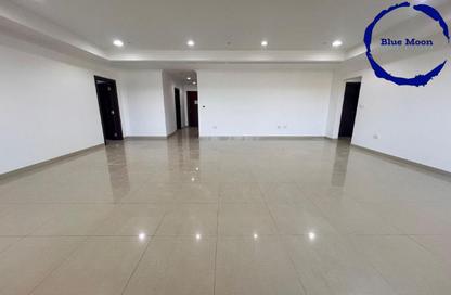Apartment - 3 Bedrooms - 4 Bathrooms for rent in West Porto Drive - Porto Arabia - The Pearl Island - Doha