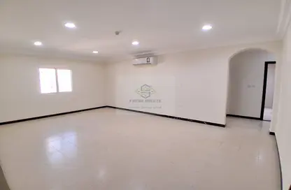 شقة - 3 غرف نوم - 3 حمامات للايجار في منتزه 7 - المنتزه - الدوحة