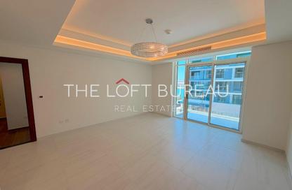 Apartment - 1 Bedroom - 2 Bathrooms for sale in Crystal Residence - Gewan Island - The Pearl Island - Doha