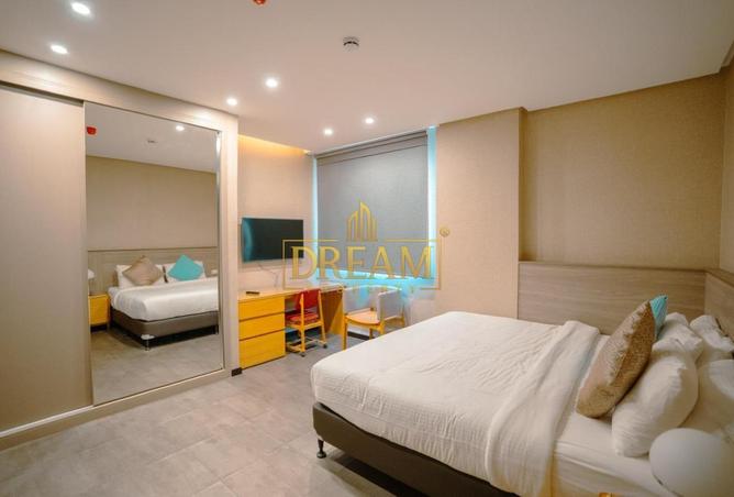 1008701 - Property Image 3