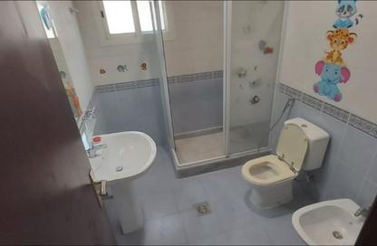 Compound - 4 - 5 for rent in Al Aziziyah - Al Aziziyah - Doha