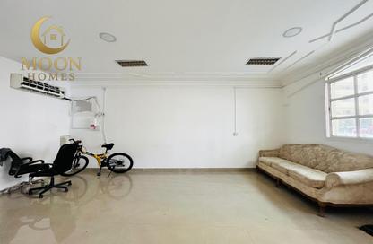 Apartment - Studio - 1 Bathroom for rent in Al Hitmi - Al Hitmi - Doha