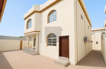 Villa - 5 Bedrooms - 5 Bathrooms for rent in Down Town - Down Town - Al Khor
