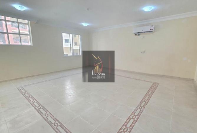 53142894 - Property Image 2