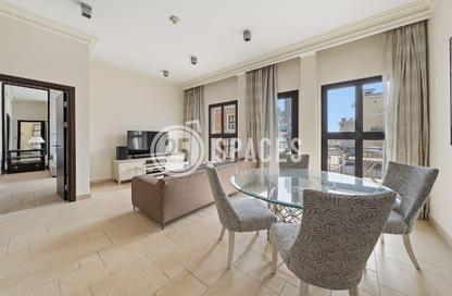 Apartment - 1 Bedroom - 2 Bathrooms for sale in Nobili - Qanat Quartier - The Pearl Island - Doha