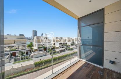 Apartment - 1 Bedroom - 2 Bathrooms for sale in Crystal Residence - Gewan Island - The Pearl Island - Doha Apartment - 1 Bedroom - 2 Bathrooms for sale in Crystal Residence - Gewan Island - The Pearl Island - Doha