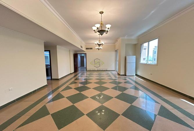 54198528 - Property Image 3