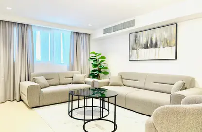 Apartment - 2 Bedrooms - 3 Bathrooms for rent in Corniche Road - Corniche Road - Doha Apartment - 2 Bedrooms - 3 Bathrooms for rent in Corniche Road - Corniche Road - Doha