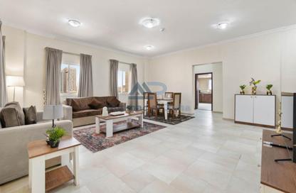 Apartment - 2 Bedrooms - 2 Bathrooms for rent in Al Nasr - Doha