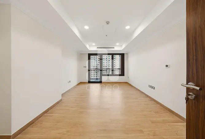 60112102 - Property Image 3