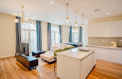 Apartment - 2 Bedrooms - 4 Bathrooms for rent in Floresta Gardens - Floresta Gardens - The Pearl Island - Doha