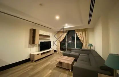 Apartment - 1 Bedroom - 2 Bathrooms for rent in Viva West - Viva Bahriyah - The Pearl Island - Doha