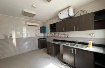 Villa - 4 Bedrooms - 4 Bathrooms for rent in Street 871 - Al Duhail South - Al Duhail - Doha