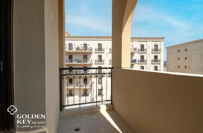 Apartment - 1 Bedroom - 2 Bathrooms for sale in Treviso - Fox Hills - Fox Hills - Lusail