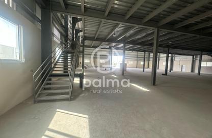 Warehouse - Studio - 6 Bathrooms for rent in East Industrial Street - Birkat Al Awamer - Al Wakra