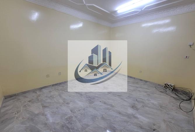 1024250 - Property Image 2