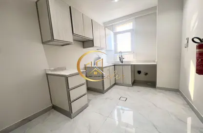 شقة - 2 غرف نوم - 2 حمامات للايجار في شارع احمد بن ماجد - المسيلة - الدوحة