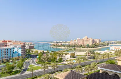 Apartment - 1 Bathroom for rent in East Porto Drive - Porto Arabia - The Pearl Island - Doha