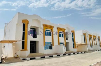 مجمع سكني - 4 غرف نوم - 4 حمامات للايجار في أم صلال علي - أم صلال على - الدوحة