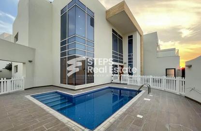 مجمع سكني - 4 غرف نوم - 4 حمامات للايجار في شارع ام السنيم - عين خالد - الدوحة مجمع سكني - 4 غرف نوم - 4 حمامات للايجار في شارع ام السنيم - عين خالد - الدوحة