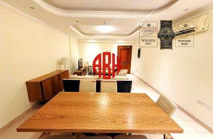 Apartment - 2 Bedrooms - 3 Bathrooms for rent in Al Zubair Bakkar Street - Al Sadd - Doha