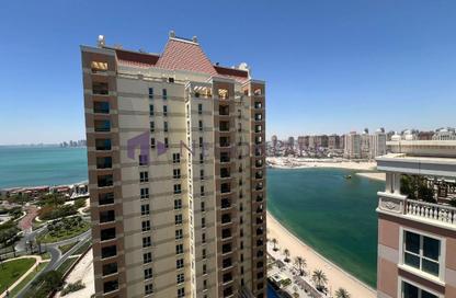 Apartment - 3 Bedrooms - 5 Bathrooms for sale in Viva West - Viva Bahriyah - The Pearl Island - Doha