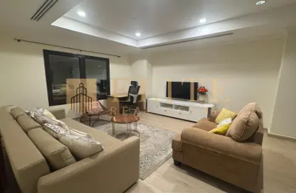 Apartment - 1 Bedroom - 2 Bathrooms for rent in Porto Arabia - The Pearl Island - Doha