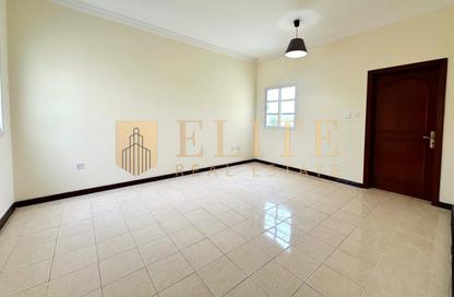Villa - 5 Bedrooms - 6 Bathrooms for rent in Maamoura Villas - Al Maamoura - Doha