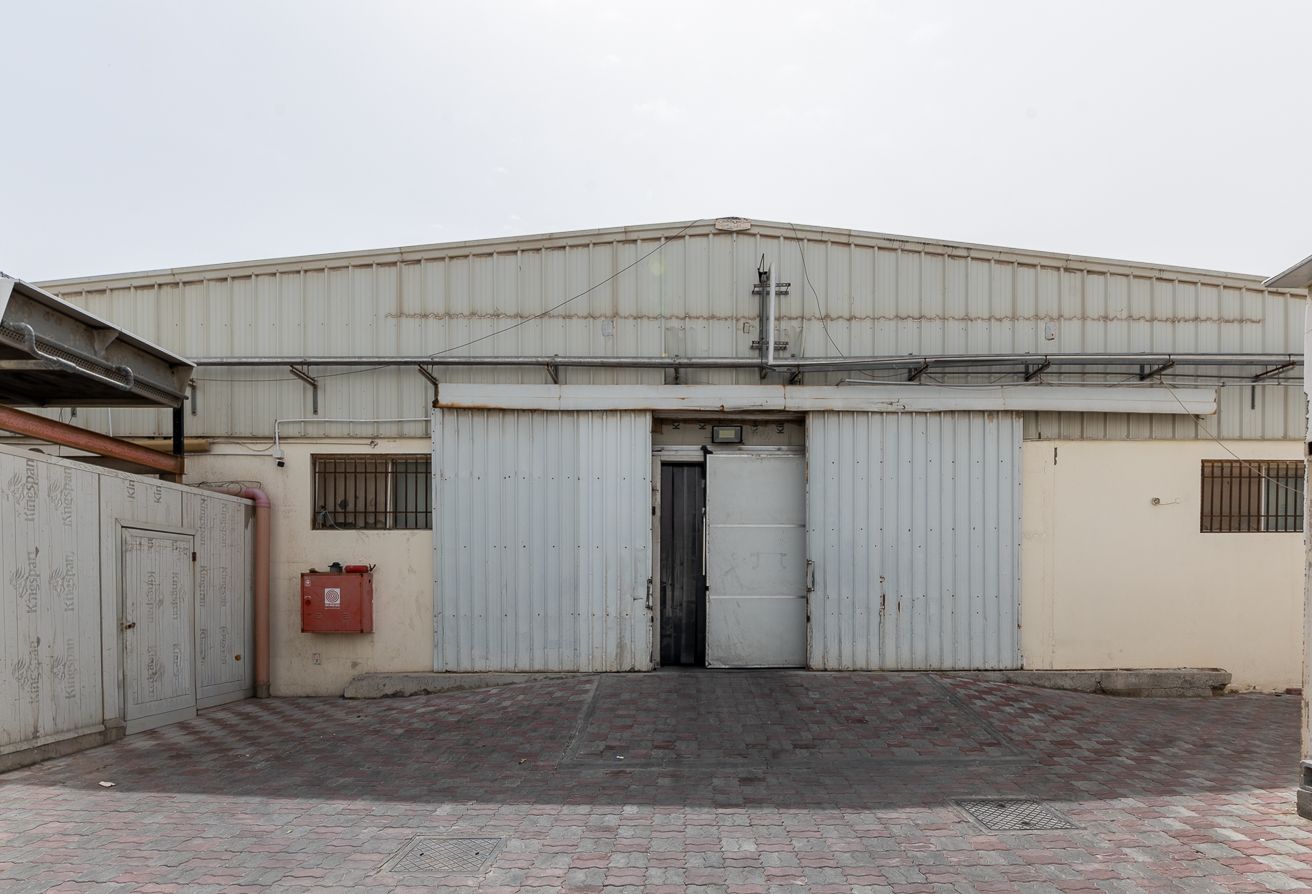 3 Cold Storage Rooms – Ideal for Perishables