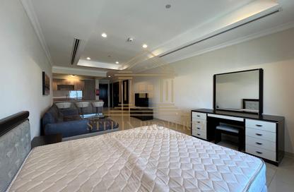 Apartment - Studio - 1 Bathroom for rent in East Porto Drive - Porto Arabia - The Pearl Island - Doha