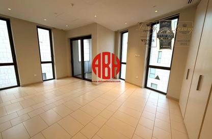 Apartment - 3 Bedrooms - 5 Bathrooms for rent in Msheireb Galleria - Msheireb Downtown Doha - Doha