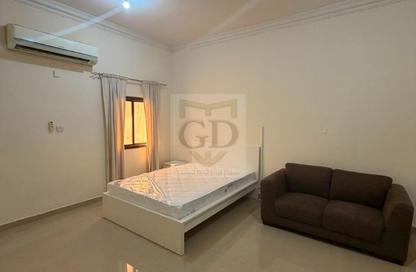 Apartment - Studio - 1 Bathroom for rent in Al Maamoura - Al Maamoura - Doha