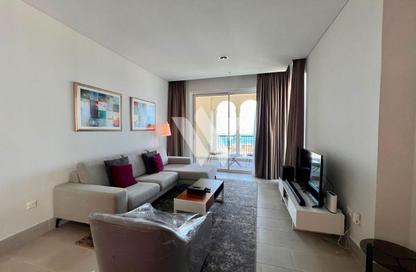Apartment - 1 Bedroom - 2 Bathrooms for rent in Viva West - Viva Bahriyah - The Pearl Island - Doha