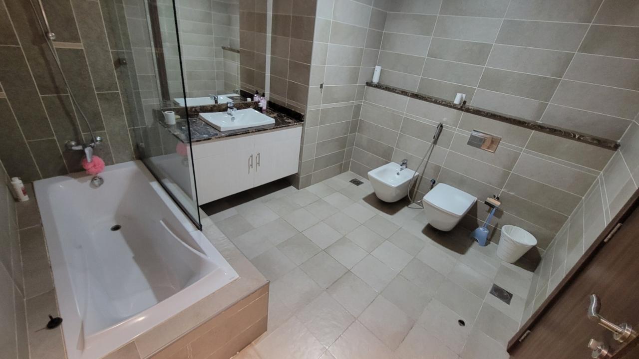 Premium Marina View  Semi-Furnished Apartment | thumbnail 10