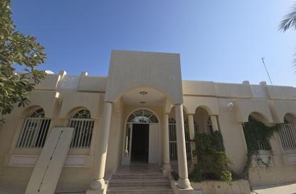 مجمع سكني - 3 غرف نوم - 3 حمامات للايجار في شارع الحضارة - الثمامة - الدوحة