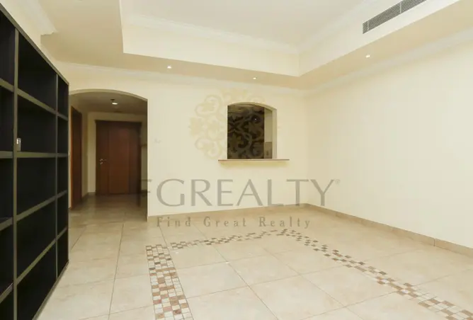 63808319 - Property Image 3