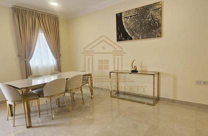 Compound - 5 Bedrooms - 6 Bathrooms for rent in Al Kheesa - Al Kheesa - Umm Salal Mohammed