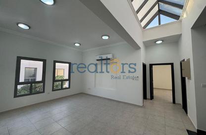 Compound - 4 - 5 for rent in Bu Hamour Street - Abu Hamour - Doha