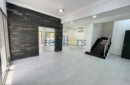 Compound - 4 - 5 for rent in Bu Hamour Street - Abu Hamour - Doha
